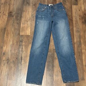 MAKE AN OFFER!!!! Universal Thread Blue Straight Leg Jeans